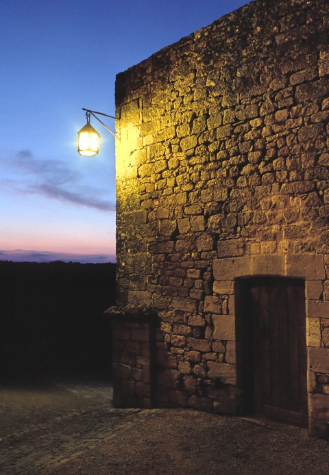 Château de Beynac, Dordogne – Les remparts au couchant