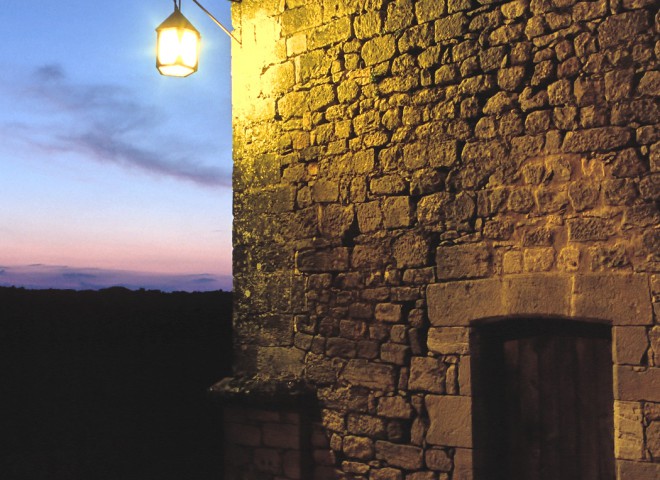 Château de Beynac, Dordogne – Les remparts au couchant