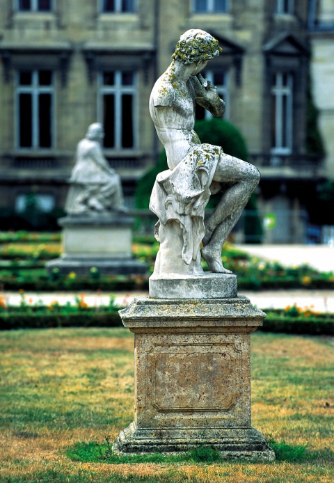 Berger jouant de la flûte, jardin public, Bordeaux, Gironde