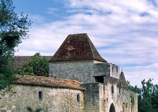 Château de Bridoire, Dordogne – Le châtelet d’entrée
