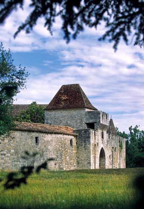 Château de Bridoire, Dordogne – Le châtelet d&rsquo;entrée