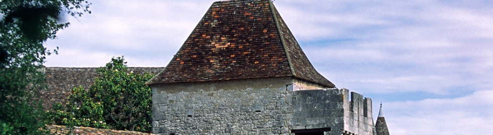 Château de Bridoire, Dordogne – Le châtelet d’entrée