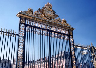Château de Versailles, grilles de la cour d’Honneur