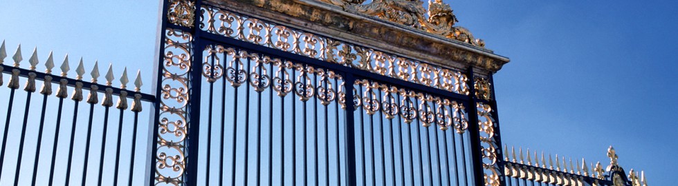 Château de Versailles, grilles de la cour d’Honneur