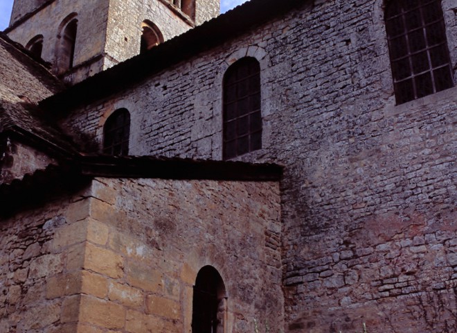 Eglise Saint-Léonce, Saint-Léon sur Vézère, Dordogne – Le clocher roman