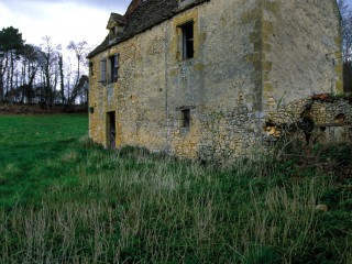 Ancienne ferme abandonnée près de Sarlat, Dordogne