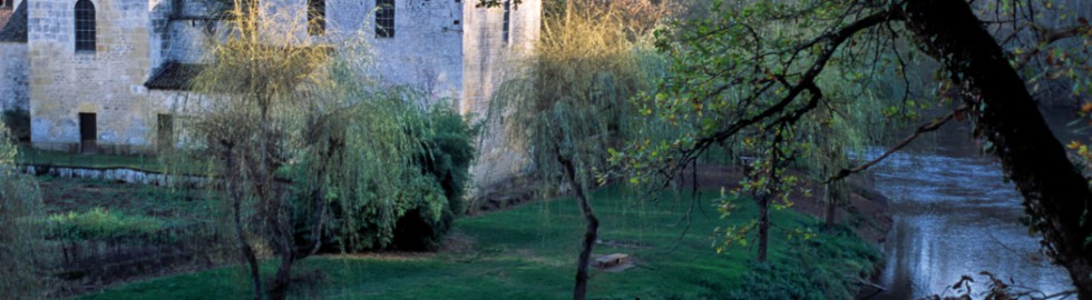 Reflets sur la Vézère, Saint-Léon sur Vézère, Dordogne