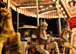 Chevaux en furie… sur carrousel, Alsace