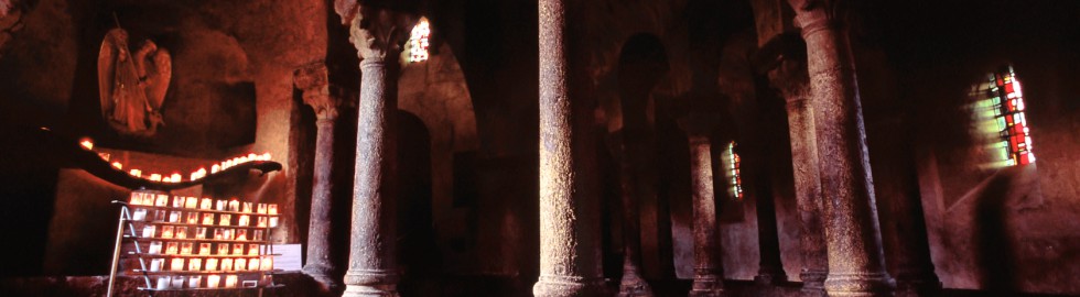 Chapelle Saint-Michel d’Aiguilhe, Le Puy en Velay, Haute-Loire  –  Vue intérieure