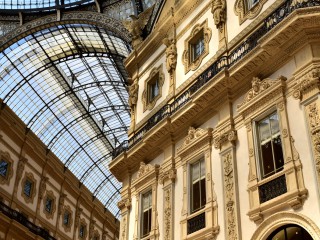 Galleria Vittorio Emanuele II, sous la voûte de verre – Milan, Italie