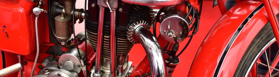 Le rouge est mis ! Motocyclette Terrot