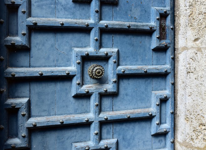 Porte bleue – Pérouges, Ain