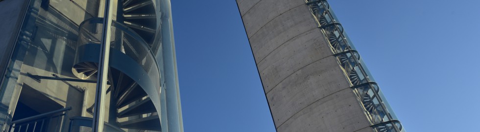 Pont Jacques-Chaban-Delmas, Bordeaux, Aquitaine – Détail des pylônes.