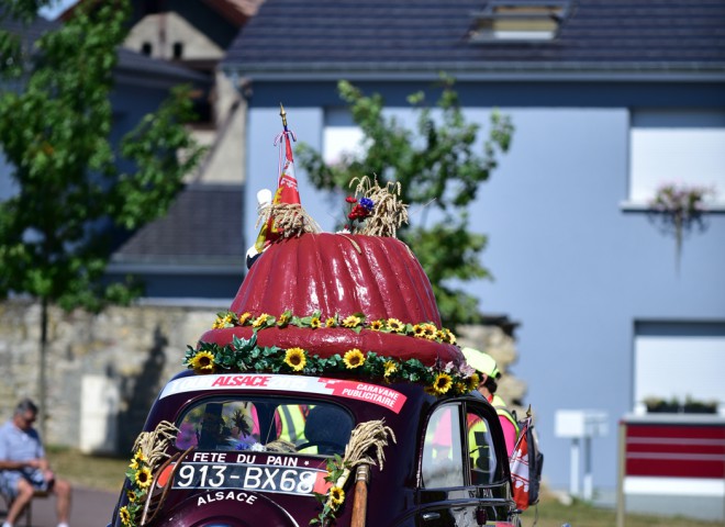 Peugeot 202… et kougelhopf !