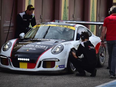 Porsche GT3, passage au stands