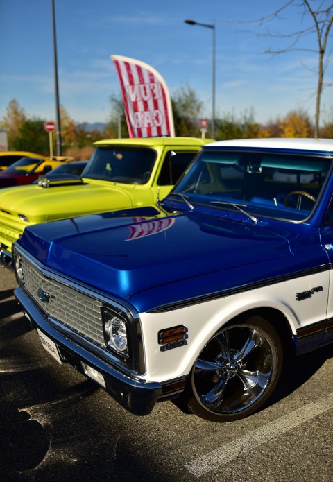Pick-up Chevrolet C10 contre-plongée