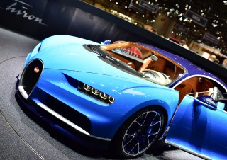 Bugatti Chiron, regard…