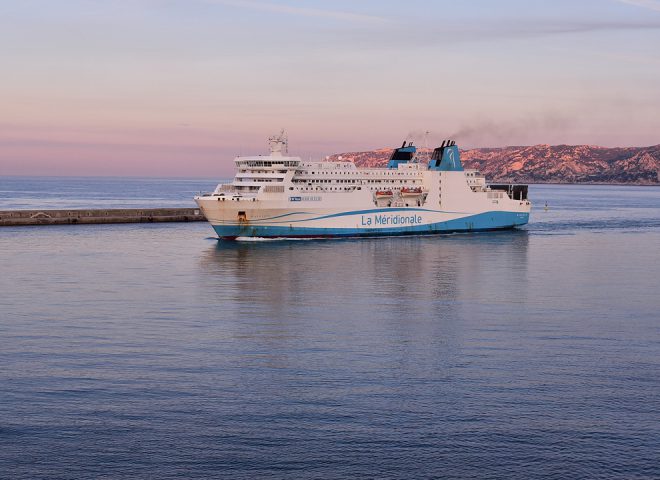 Port de Marseille au lever du jour