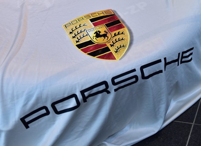 Porsche sous protection