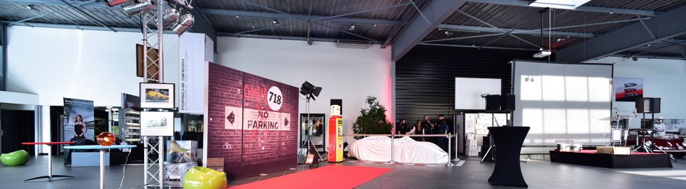 Hall d’accueil du Centre Porsche Mulhouse