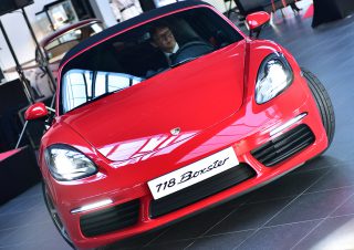 Porsche 718 Boxster de face