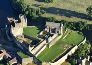 Château de Beynac, vue aérienne
