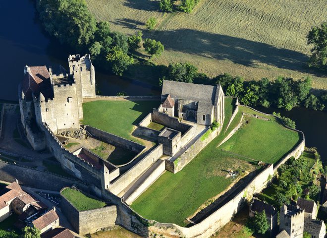 Château de Beynac, vue aérienne
